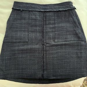 Banana Republic size 4 tweed skirt